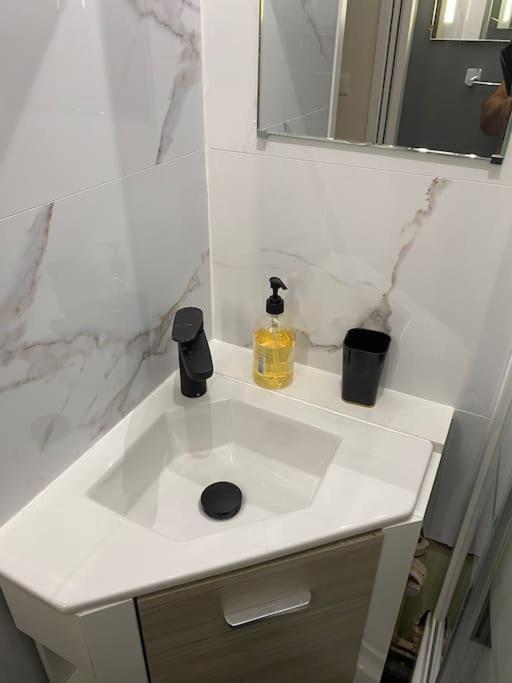 לימוז' Appartement Tout Confort מראה חיצוני תמונה